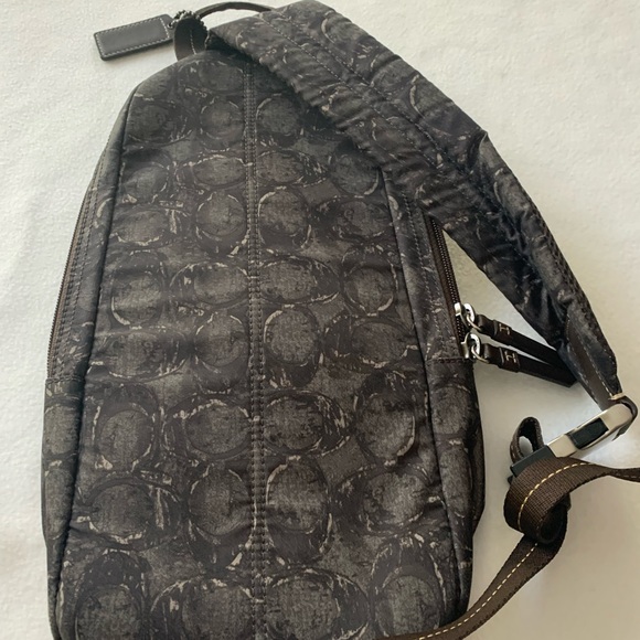 Coach one rope military green and brown bag - Picture 6 of 12